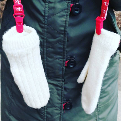 Варезинки. Держатель / резинки для перчаток и варежек, "Совушки"( белый)