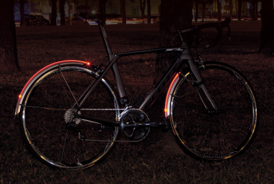 Комплект крыльев Topeak DeFender iGlow X, 700C с 0.5W светящейся полосой