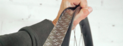 Лента ободная бескамерная Peaty's RimJob Rim Tape 35мм x 9м